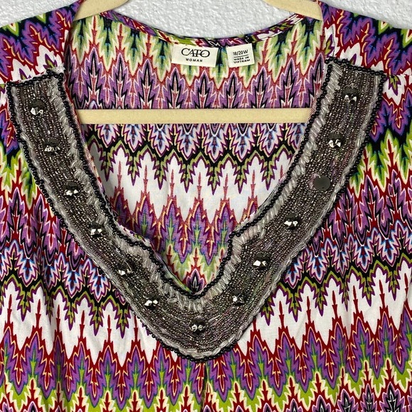 Cato Top Size 18/20 Womens Plus Colorful Print Cap Sleeve Beaded V-Neck - Picture 4 of 8